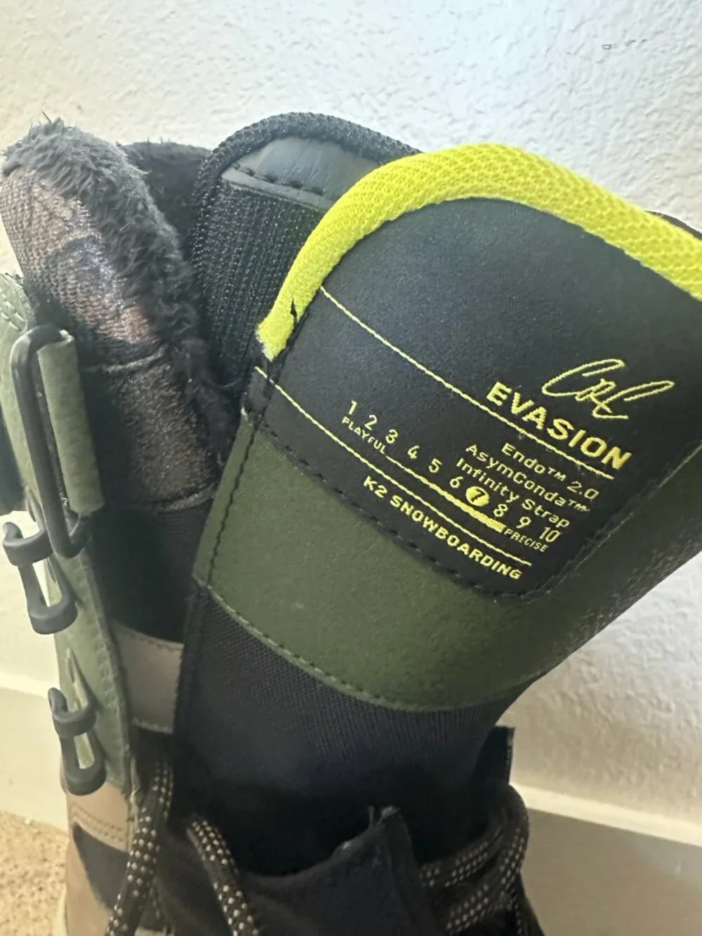 K2 Evasion Snowboard Boots 2025, Men's Size 10